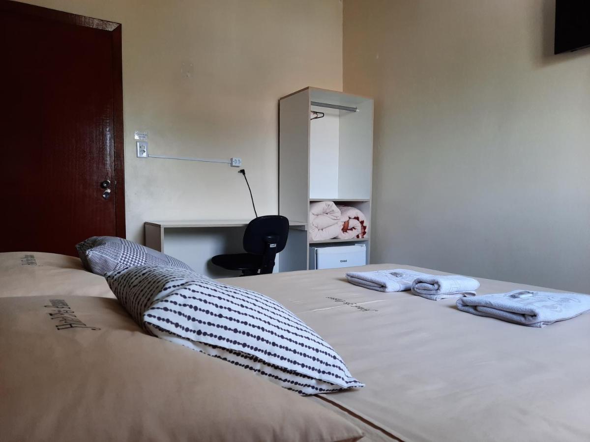 Hotel Tres Passos - Prox Ao Aeroporto E Rodoviaria Porto Alegre Eksteriør bilde